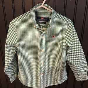 Vineyard Vines button down